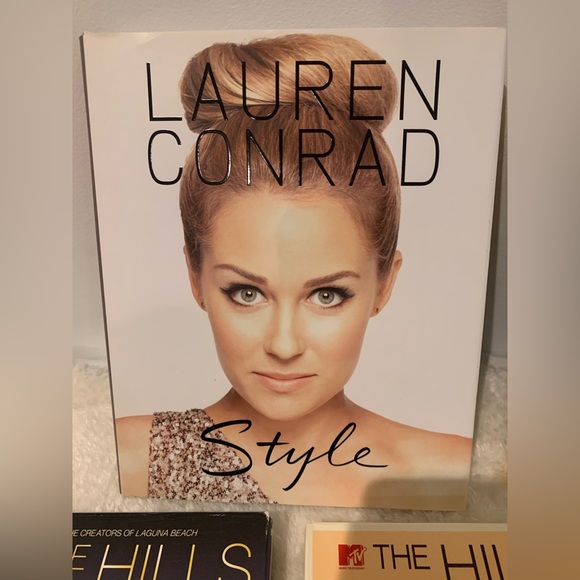 Lauren Conrad Collection - Picture 10 of 13